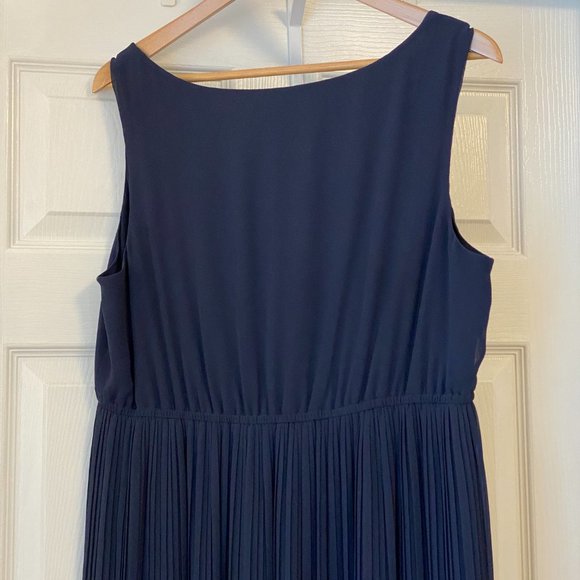 Torrid Pleated Chiffon Maxi Dress Navy - 2X - Picture 8 of 9